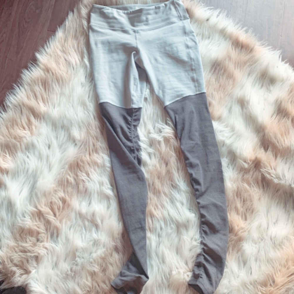 Alo Yoga Goddess Legging M